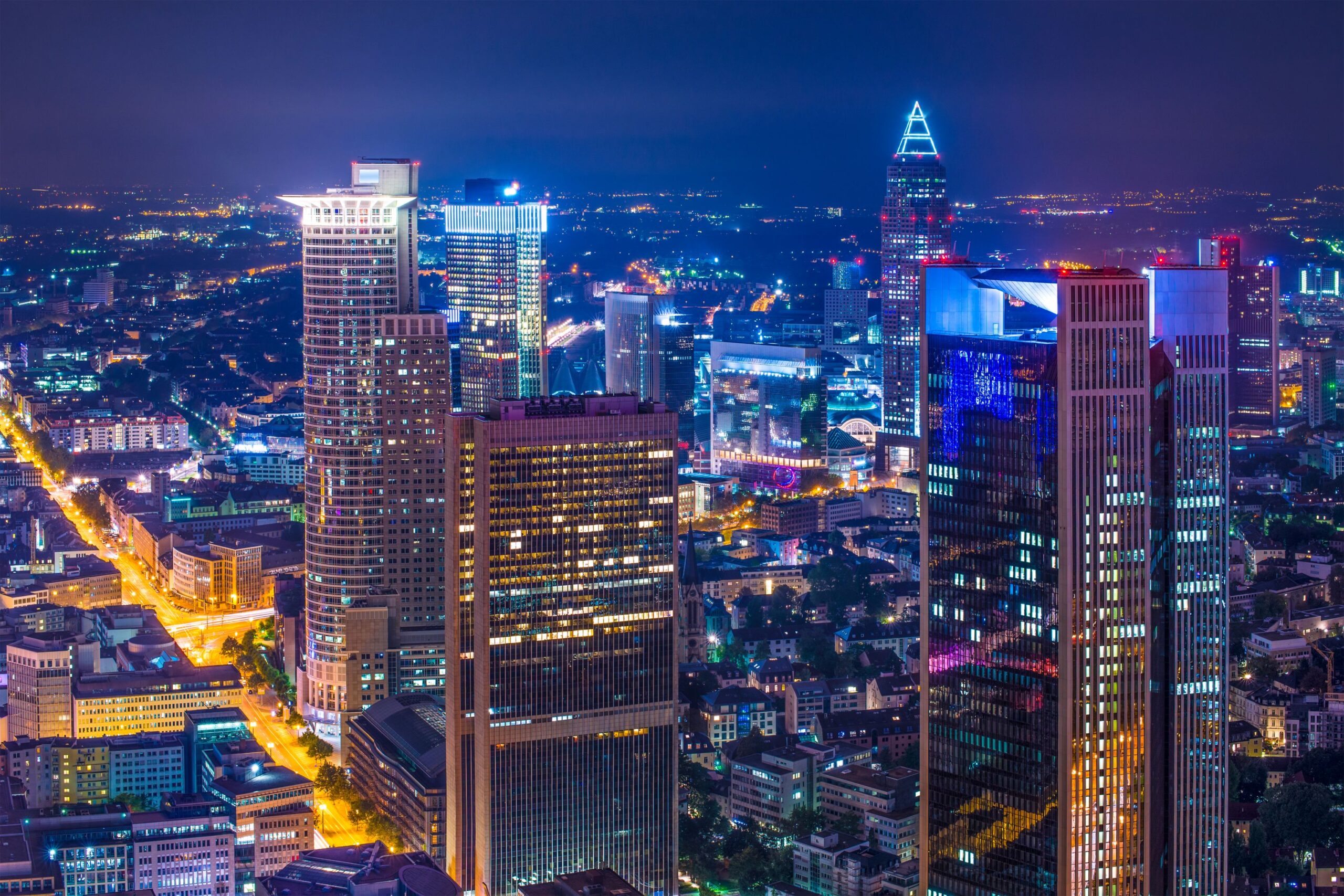 Escort_Frankfurt_Service_Stadt_in_der_Nacht